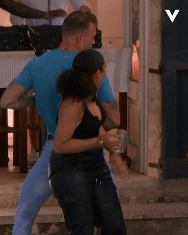 Mike-love-island GIFs - Get the best GIF on GIPHY