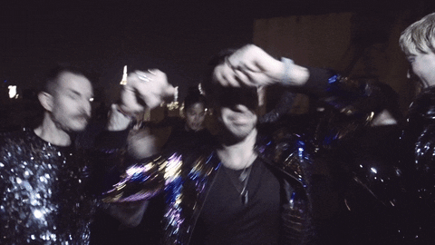 https://media4.giphy.com/media/MZ3UmJjC7rgoZLjVZ5/giphy.gif?cid=28f76e61rufbjyo7b46207jpc2qjtabxa2ita0g4mucgyzsw&rid=giphy.gif