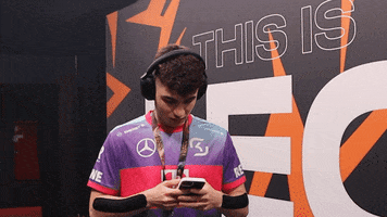 Esports Hello GIF by SK Gaming