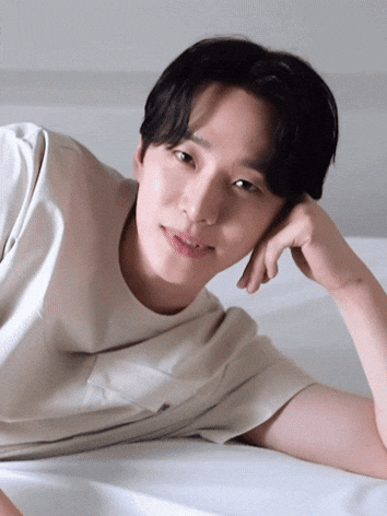 Leejunho GIF