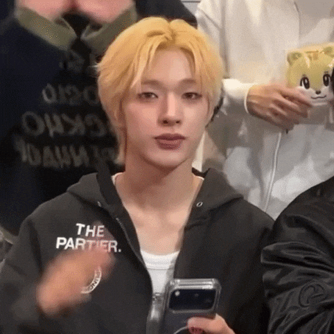 Moya GIF