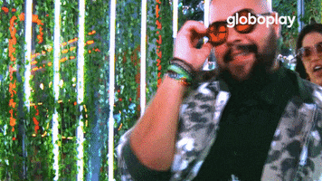 200.gif?cid=fc005b08f49fff032b9d2736860fcad1b255729ca25696f5&rid=200.gif&ct=g