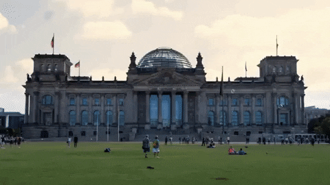 Social Media Redaktion Bundestag GIF - Find & Share on GIPHY