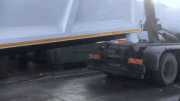 HidroMak rcv garbage truck hooklift rear loader refuse body GIF