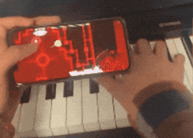 Piano GIF