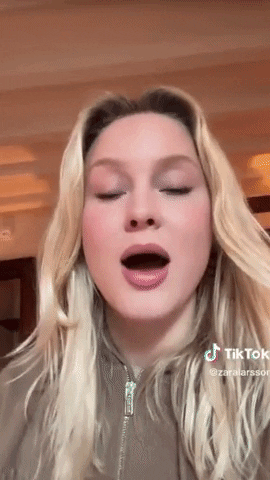 giphy.gif?cid=2154d3d7456566e98d5a60baea