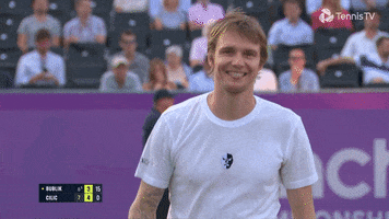 200.gif?cid=fc005b0808a3496fd3b9f66f5cf912b6e1b25bbdedd3f4a5&rid=200.gif&ct=g