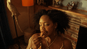 Easy Bucks GIF by Chicken Licken SA