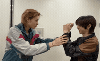 Juhoon GIF