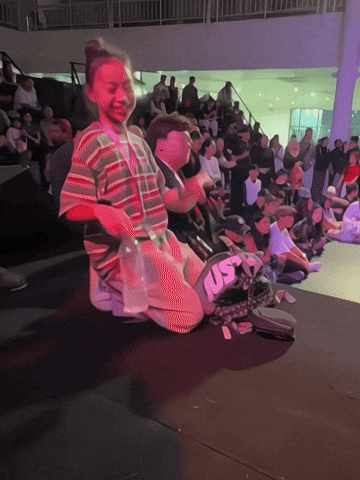 Ellexy13 GIF