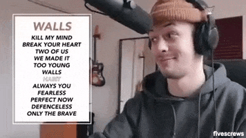 Louis Tomlinson GIF
