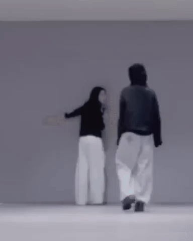 H2H GIF