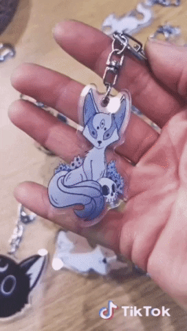 Lola's art GIF