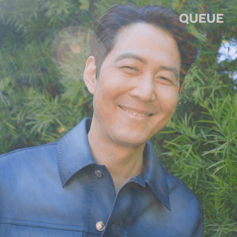 Queue Lee Jung-Jae GIF by NETFLIX