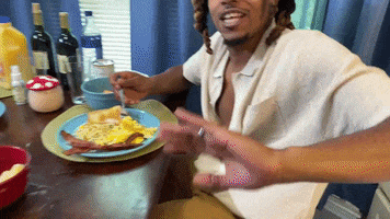 200.gif?cid=fc005b0817ba9cc3a4982c7d474585010e06f1e7f6a65511&rid=200.gif&ct=g