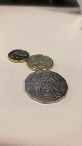 Aud GIF