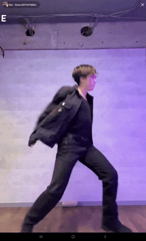 E Rei GIF