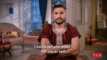 Acting Weird 90 Day Fiance GIF by TLC