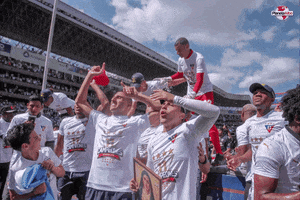 200.gif?cid=fc005b08c5266b1f7b2e260abdebc5d818c8da79391d3a89&rid=200.gif&ct=g