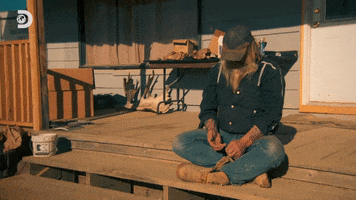 Bored Gold Rush GIF by Discovery Europe