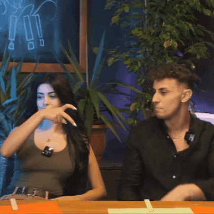 Görkem Karaaslan GIF