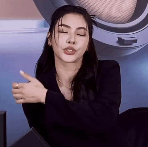 Faye Peraya GIF