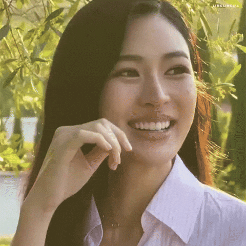 Dior Beauty Kiss GIF