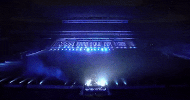 Plug Som GIF