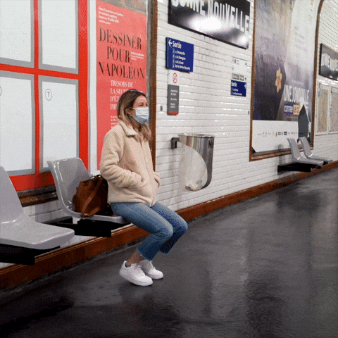Look For Moon Walk GIF by RATP