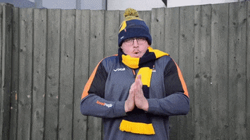 Hat Breathe GIF by Worcester Warriors