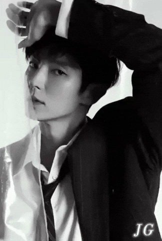 Lee Joon Gi Love GIF