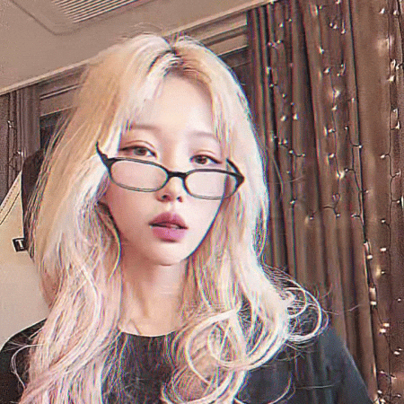 Beautiful Girl Dancing GIF