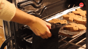 Christmas Baking GIF by BuzzFeed