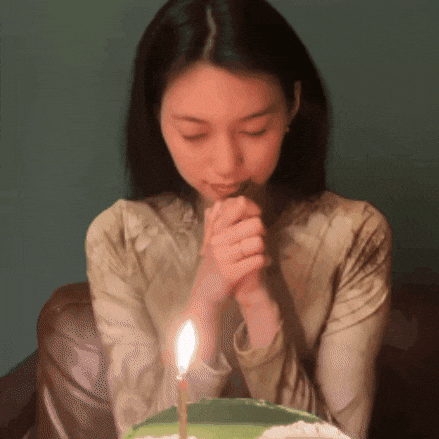 Kim Doyeon GIF