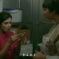 200.gif?cid=f0bdee70b4hplzn9uioi7mpemce5davxhqvs7ejoluxybyv4&rid=200.gif&ct=g