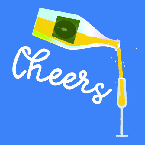 Kreslená pohyblivá animace s láhví šampaňského nalévající šampus do sklenice a s nápisem cheers.