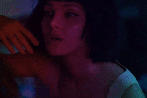 Mila Skexander GIF