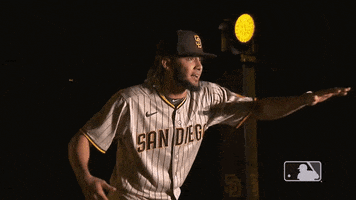 200.gif?cid=fc005b08573d944f27b878447fb78de62e57510c22876f2b&rid=200.gif&ct=g