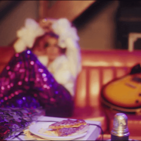 80S Queen GIF by Shania Twain