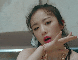 Uh-Oh Shuhua GIF by (G)I-DLE