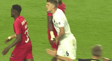 Stage Beast GIF by FC Midtjylland