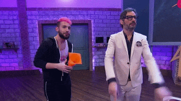 200.gif?cid=fc005b081a829b8f553ed0d64620c11a838ea3a09f3e5eda&rid=200.gif&ct=g