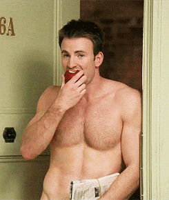 Chris Evans GIFs - Find & Share on GIPHY