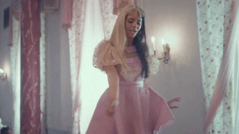 giphy.gif?cid=6c09b952020fc58d5cf5836bd4
