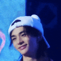 Hj Hwang GIF