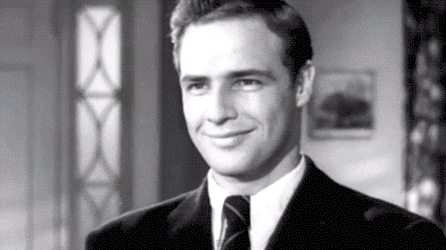 marlon brando bijtende lip GIF