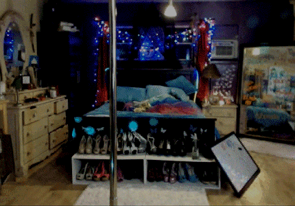 Webcam-sex GIFs - Get the best GIF on GIPHY