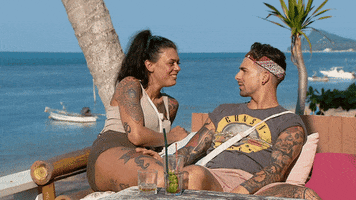 ex on the beach kiss GIF by MTV Nederland