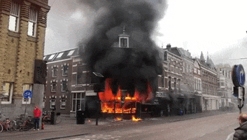 New-York-Pizza Fire GIF