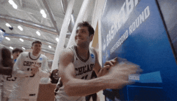 Division Iii Chicago GIF by uaa_sports
